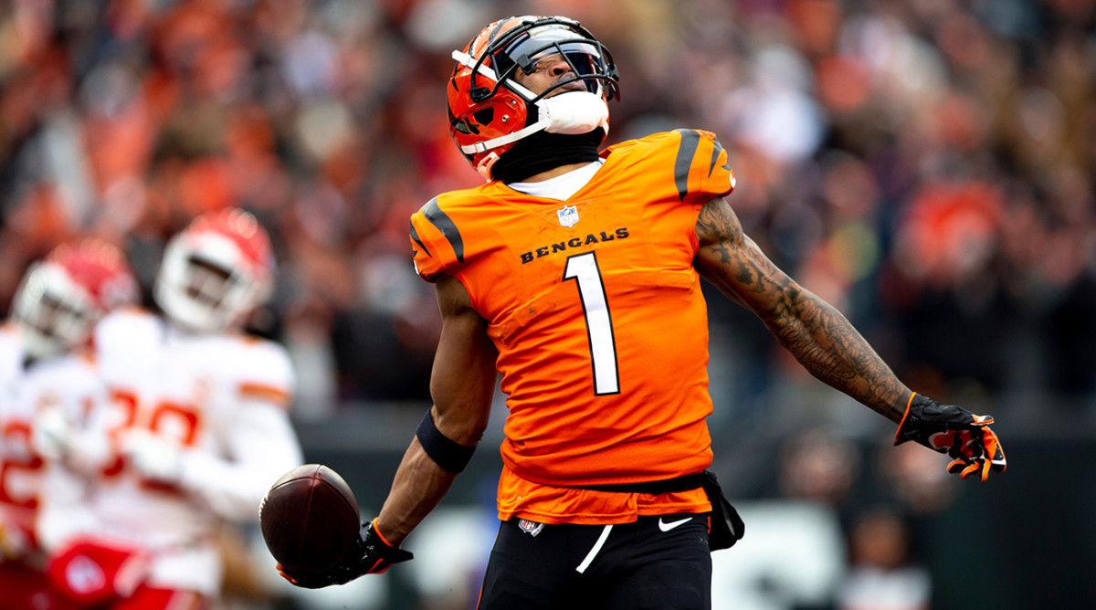 Ja'Marr Chase celebrating a touchdown.